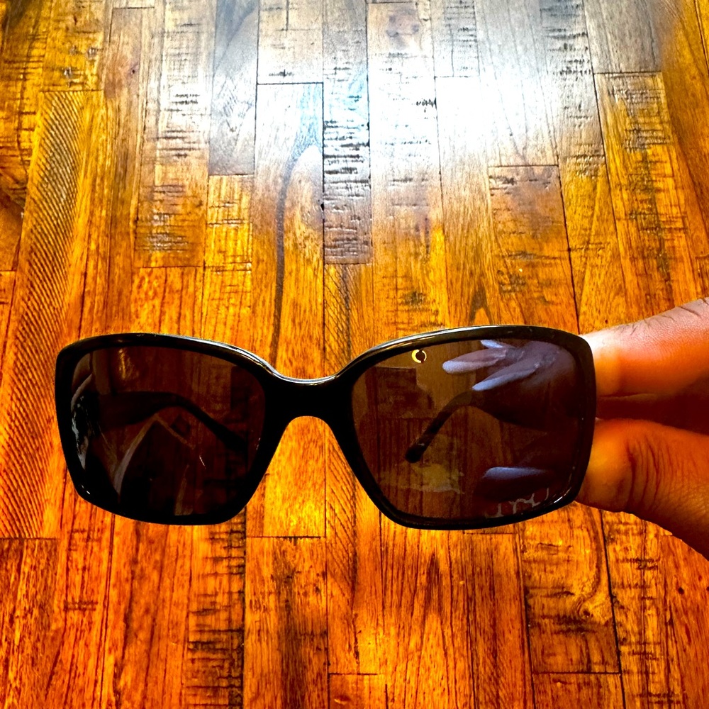 ***SOLD***AUTHENTIC CHANEL SUNGLASSES